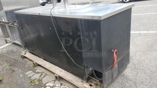 True TDD-4 2 Single Tap Kegerator Beer Dispenser - Image 8 of 9