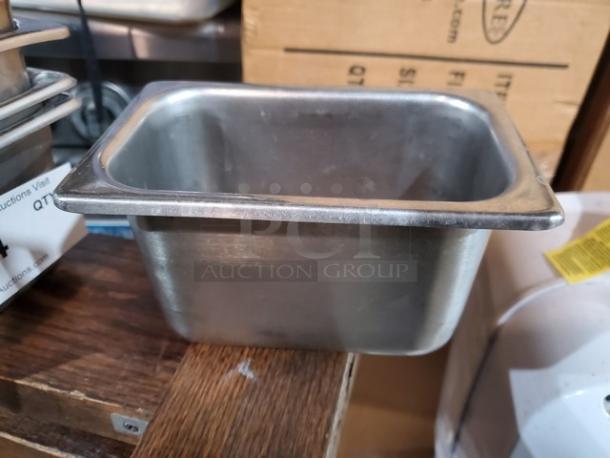 Lot of 6 Small Stainless Steel Food Pans (6xBid) - Image 2 of 2