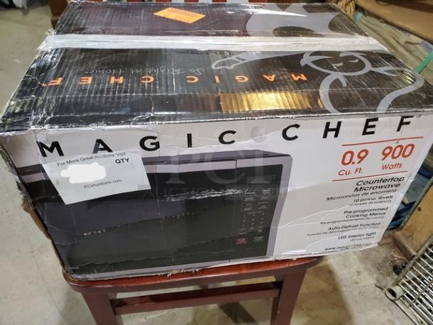 Magic Chef Countertop Microwave. Still in box! - Image 1 of 3