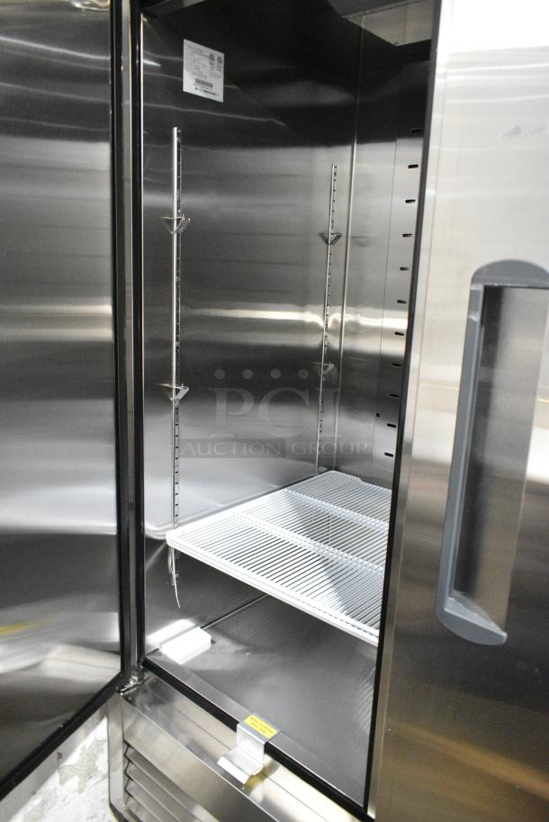 BRAND NEW SCRATCH AND DENT! 2024 Migali C-2FB-HC Stainless Steel Commercial 2 Door Reach In Freezer w/ Poly Coated Racks on Commercial Casters. 115 Volts, 1 Phase. Serial C-2FB-HCN6CT020. Tested and Working! - Image 4 of 7