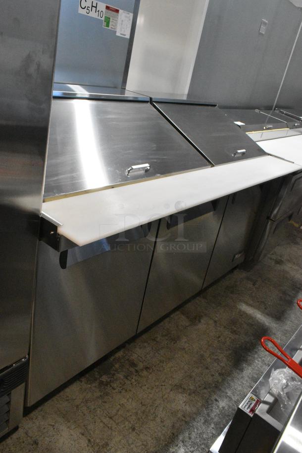 BRAND NEW SCRATCH AND DENT! 2023 Migali C-SP72-30BT-HC Stainless Steel Commercial Sandwich Salad Prep Table Bain Marie Mega Top on Commercial Casters. 115 Volts, 1 Phase. Serial C-SP72-30BT-H003231101092C0005. Tested and Working! - Image 4 of 14