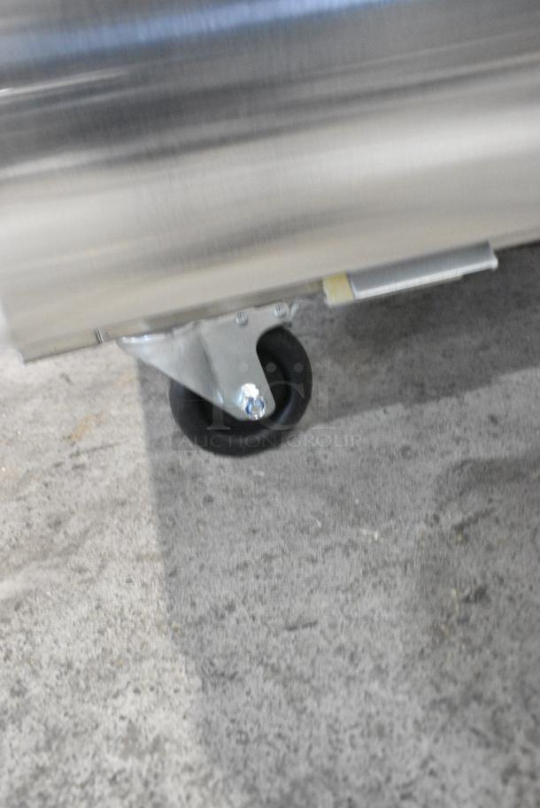 BRAND NEW SCRATCH AND DENT! 2024 Migali C-1R-HC Stainless Steel Commercial Single Door Reach In Cooler w/ Poly Coated Racks on Commercial Casters. 115 Volts, 1 Phase. Serial C-1R-HC240222C022. Tested and Working! - Image 4 of 6