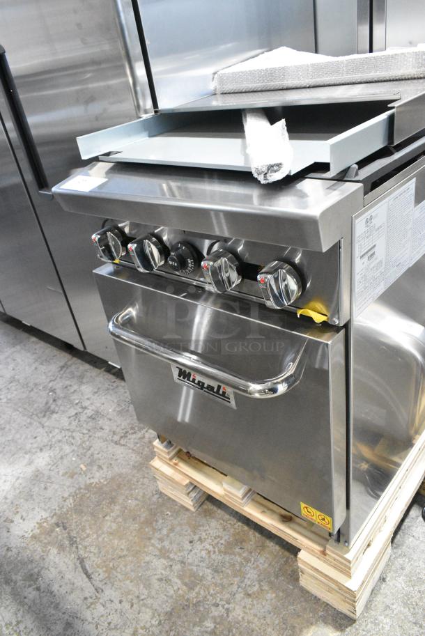 BRAND NEW SCRATCH AND DENT! 2024 Migali C-RO4B-NG Stainless Steel Commercial Natural Gas Powered 4 Burner Range w/ Oven. Serial C-RO4B-NG2404190005. - Image 2 of 9