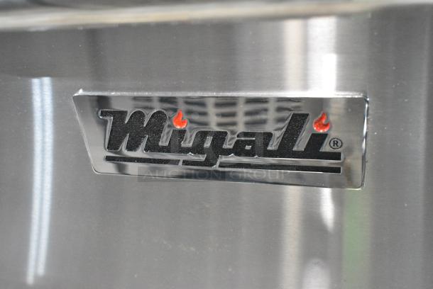 BRAND NEW SCRATCH AND DENT! 2024 Migali C-RO4B-NG Stainless Steel Commercial Natural Gas Powered 4 Burner Range w/ Oven. Serial C-RO4B-NG2404190005. - Image 3 of 9