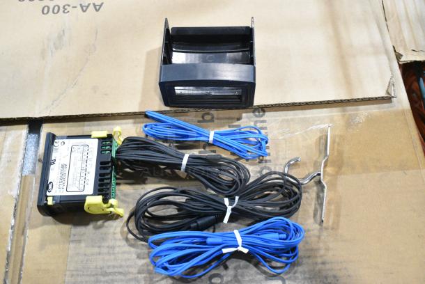 BRAND NEW SCRATCH AND DENT! 17813894 Avantco 17813894 177" Carel Black Probe Sensor for A-12F-HC, GDC-49F-HC, and GDC-40F-HC and 178EASY Control Carel PZGXCOE112K (COMPONENT) - Image 1 of 8