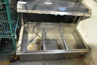 BRAND NEW SCRATCH AND DENT! Vollrath Cayenne 40732 Stainless Steel Portable Bain Marie Hot Display Case. See Pictures for Broken Glass. 120 Volts, 1 Phase.