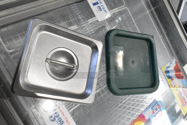 ALL ONE MONEY! Lot of 7 Various Drop In Bin Lids and Green Poly Lid. - Image 4 of 5