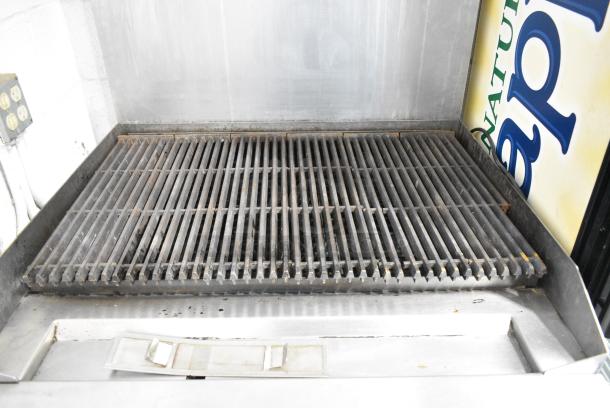 Southbend Stainless Steel Commercial Natural Gas Powered Charbroiler Grill w/ 2 Drawers and Back Splash on Commercial Casters. - Image 4 of 8