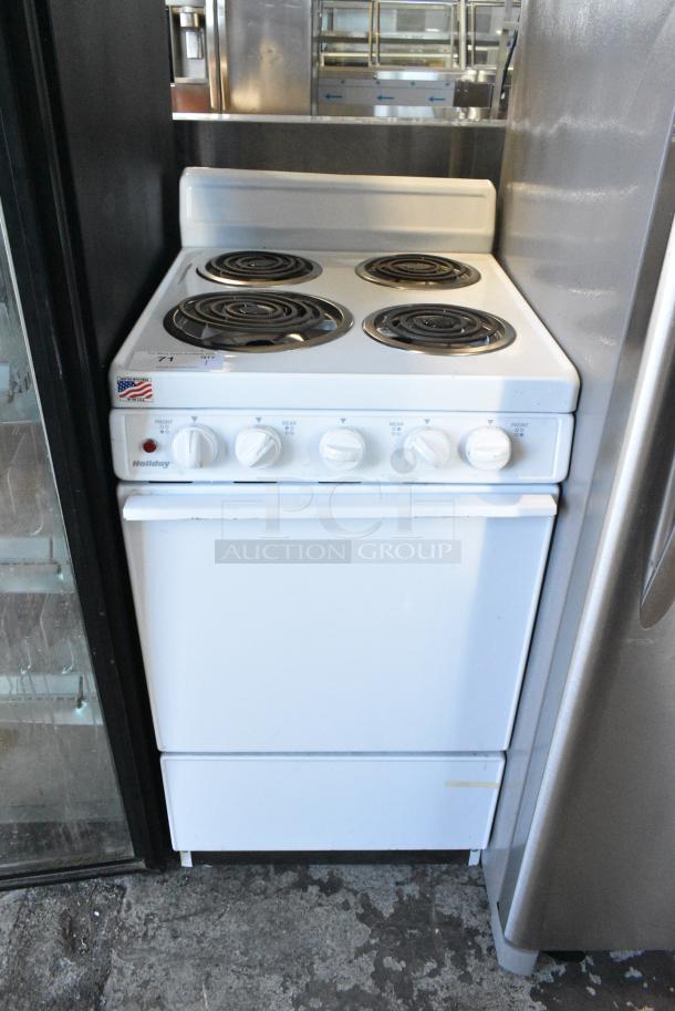 Holiday Metal Electric Powered 4 Burner Range w/ Oven. 208 Volts, 1 Phase. - Image 1 of 5