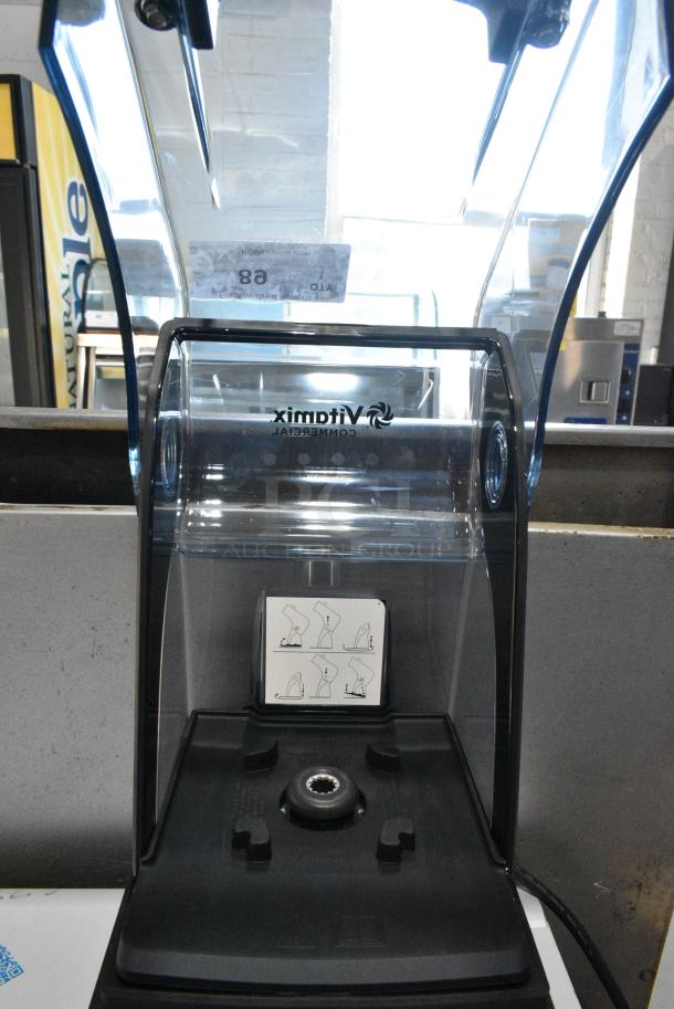 BRAND NEW SCRATCH AND DENT! 2024 Vita-Mix VM0222 Metal Commercial Countertop Blender w/ Clear Dome Cover. 120 Volts, 1 Phase. Tested and Working! - Image 5 of 7