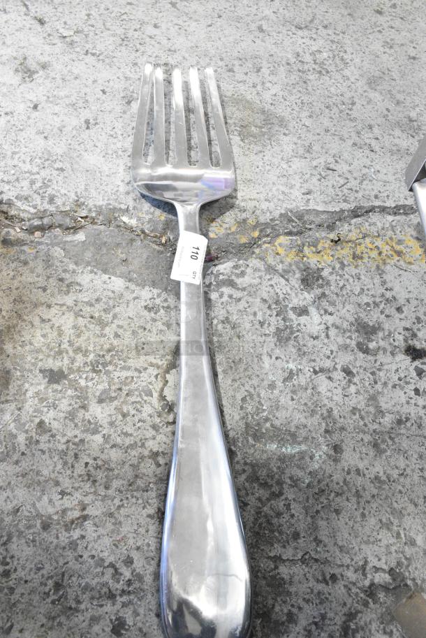 Metal Decorative Fork. - Image 1 of 3