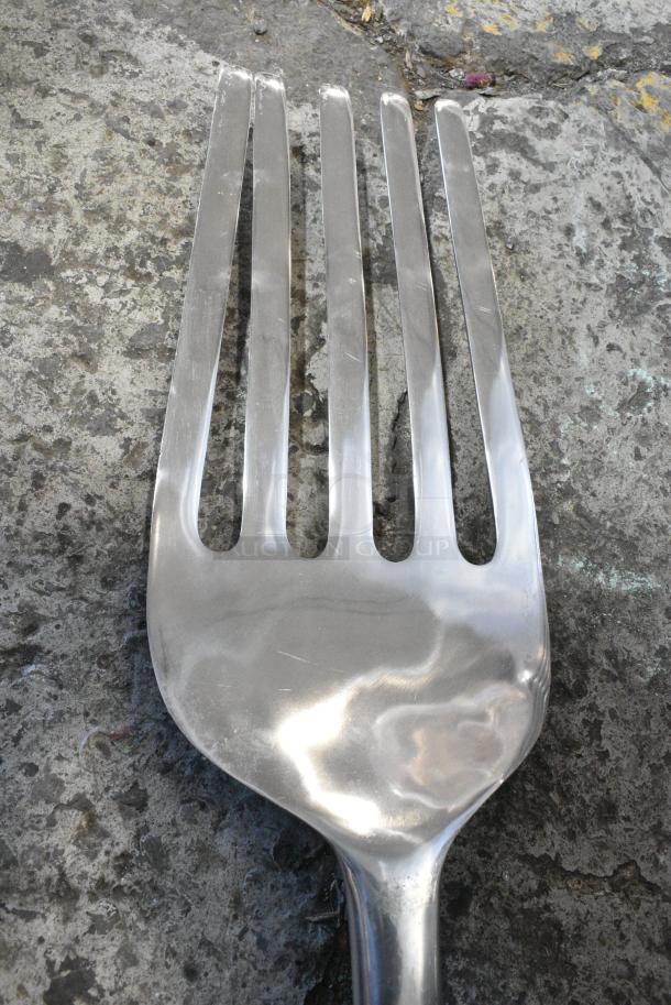 Metal Decorative Fork. - Image 2 of 3