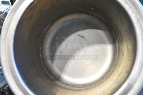 APW Wyott RW-1V Stainless Steel Commercial Countertop Soup Kettle Food Warmer. 120 Volts, 1 Phase. Tested and Working! - Image 4 of 5