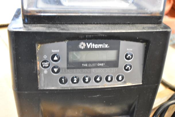Vita-Mix VM0145 Metal Commercial Countertop Blender w/ Poly Enclosure Lid. 120 Volts, 1 Phase. Tested and Working! - Image 5 of 7