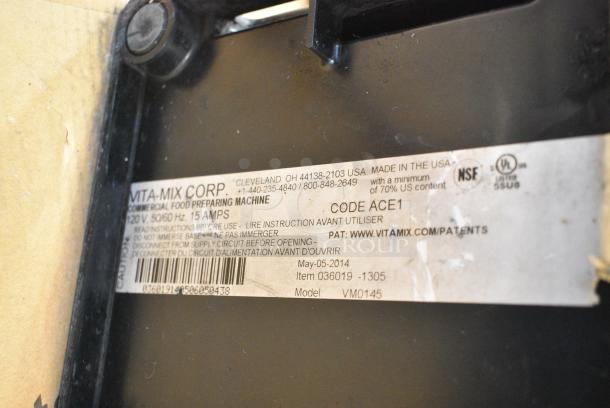 Vita-Mix VM0145 Metal Commercial Countertop Blender w/ Poly Enclosure Lid. 120 Volts, 1 Phase. Tested and Working! - Image 6 of 7