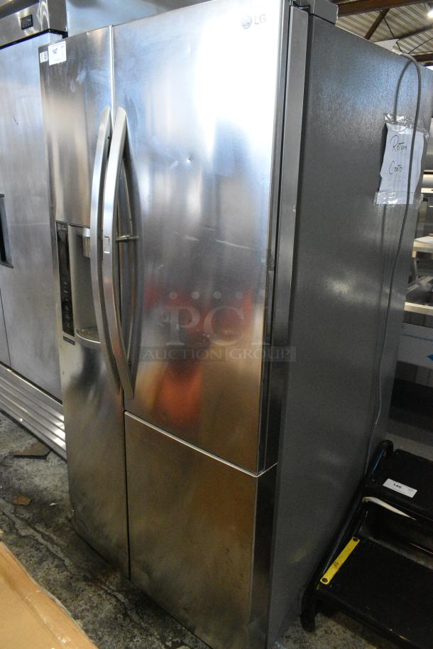 LG LSXS26366S/05 Stainless Steel Cooler w/ Freezer. 115 Volts, 1 Phase. Tested and Working! - Image 2 of 10