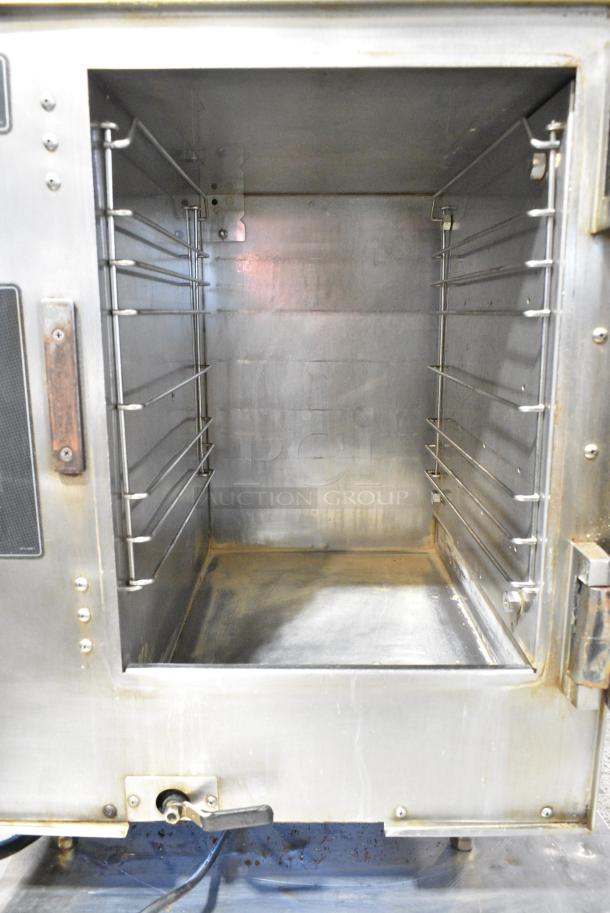 AccuTemp E62081D06000250 Stainless Steel Commercial Electric Powered Single Deck Steam Cabinet. 208 Volts, 1 Phase. - Image 4 of 5