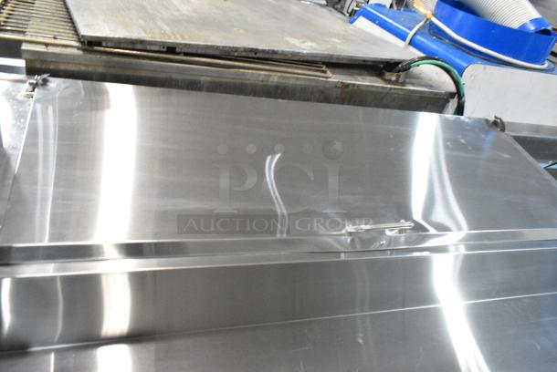 BRAND NEW SCRATCH AND DENT! 2024 Avantco 178APPT91HC Stainless Steel Commercial 92" 3 Door Refrigerated Pizza Prep Table on Commercial Casters. 115 Volts, 1 Phase. Tested and Working! - Image 5 of 12