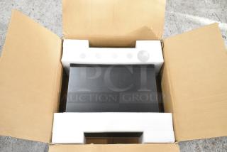IN ORIGINAL BOX! Toast TC200/TC200W Metal Cash Drawer