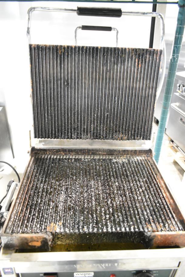 Waring WPG250 Stainless Steel Commercial Countertop Panini Press. 120 Volts, 1 Phase. - Image 5 of 6