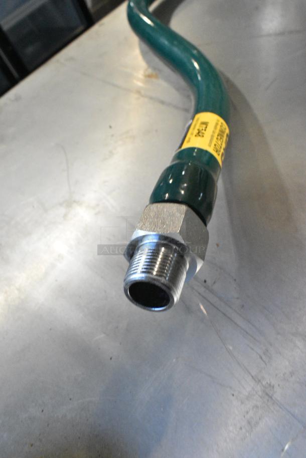 BRAND NEW SCRATCH AND DENT! Krowne M7548K 48" Gas Hose - Image 4 of 6