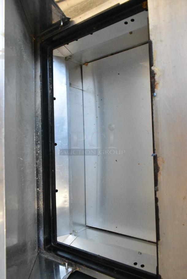 2017 True TSSU-27-08-HC Stainless Steel Commercial Sandwich Salad Prep Table Bain Marie Mega Top on Commercial Casters. 115 Volts, 1 Phase. Tested and Working! - Image 4 of 6