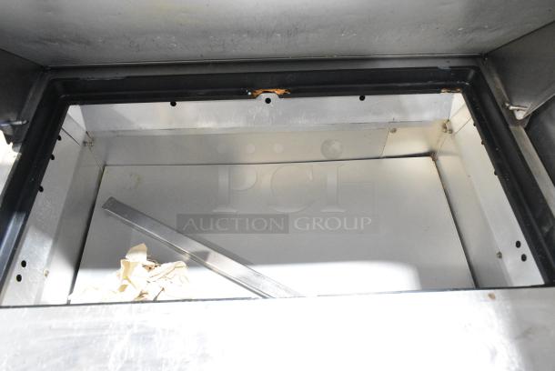 2017 True TSSU-27-08-HC Stainless Steel Commercial Sandwich Salad Prep Table Bain Marie Mega Top on Commercial Casters. 115 Volts, 1 Phase. Tested and Working! - Image 4 of 6