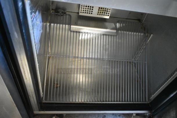 2017 True TSSU-27-08-HC Stainless Steel Commercial Sandwich Salad Prep Table Bain Marie Mega Top on Commercial Casters. 115 Volts, 1 Phase. Tested and Working! - Image 5 of 6