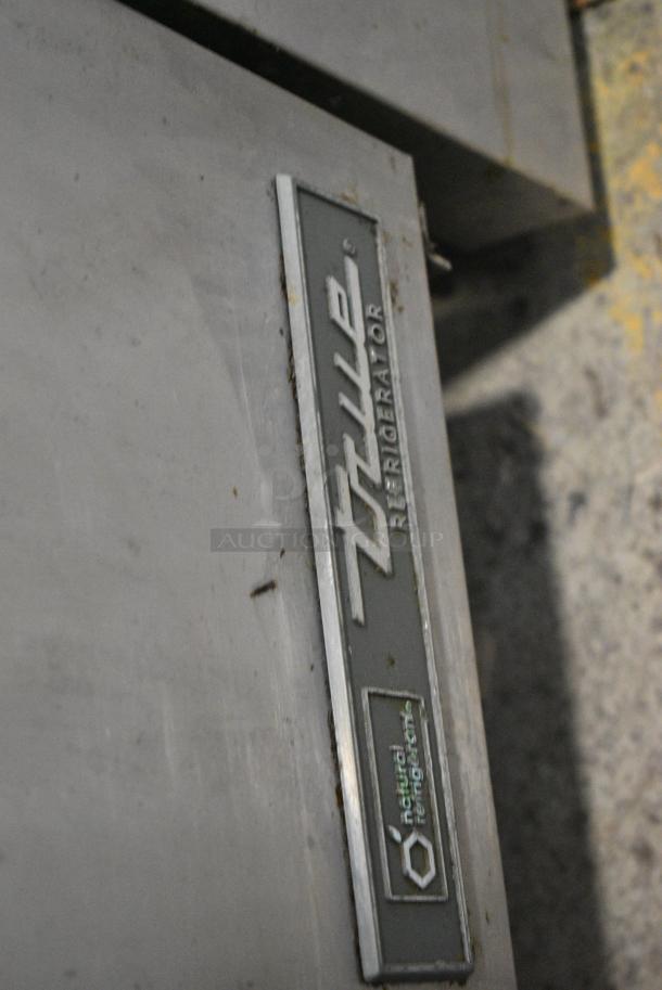 2018 True TWT-48-HC Stainless Steel Commercial 2 Door Work Top Cooler on Commercial Casters. 115 Volts, 1 Phase. Tested and Powers On But Does Not Get Cold - Image 2 of 6