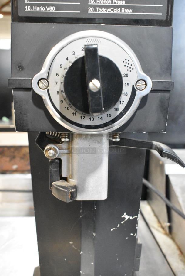 Mahlkonig K32S10 Metal Commercial Countertop Coffee Bean Grinder. 115 Volts, 1 Phase. Tested and Working! - Image 2 of 7