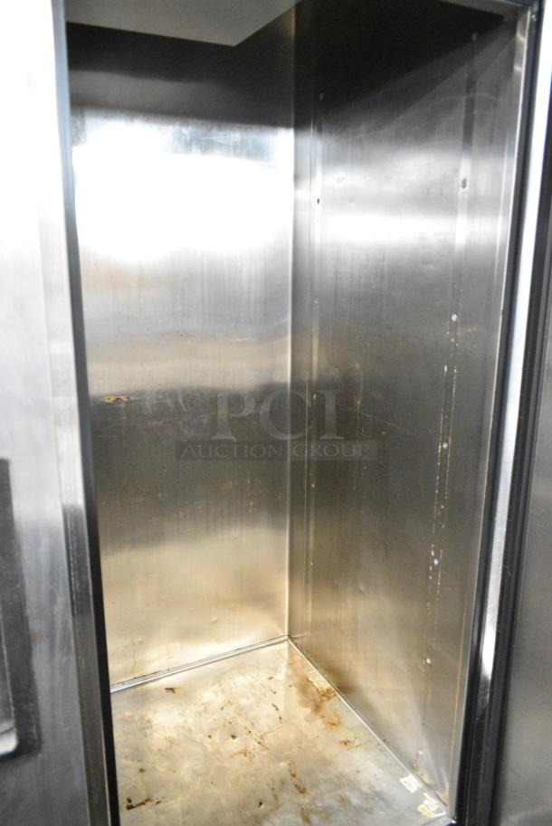 2017 True TS-49-HC Stainless Steel Commercial 2 Door Reach In Cooler w/ Poly Coated Rack on Commercial Casters. 115 Volts, 1 Phase. Tested and Working! - Image 6 of 7