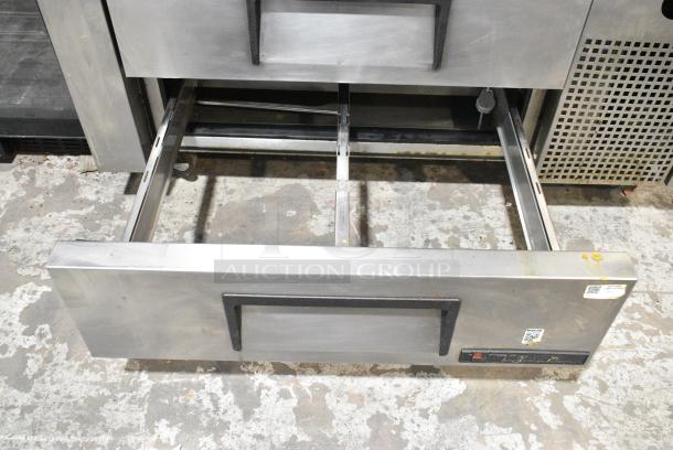 True TRCB-48 Stainless Steel Commercial 2 Drawer Chef Base on Commercial Casters. 120 Volts, 1 Phase. Tested and Working! - Image 5 of 6
