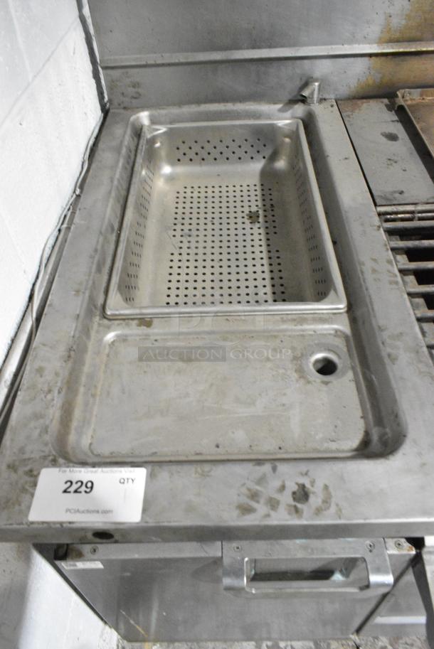 Hestan Stainless Steel Commercial Natural Gas Powered Flat top Griddle w/ 3 Burner Range, Pasta Cooker and Convection Oven on Commercial Casters. - Image 2 of 13