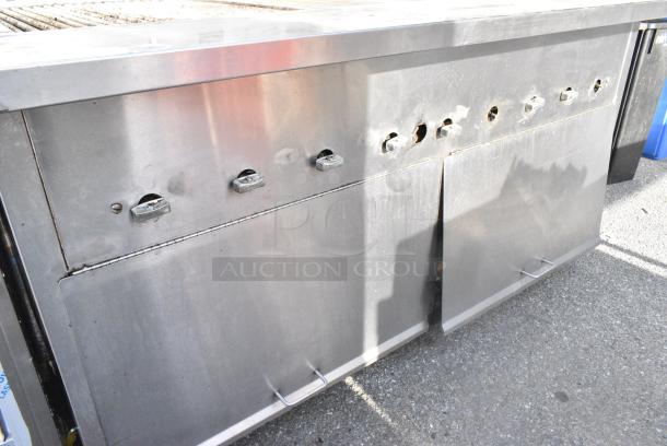 Stainless Steel Commercial Gas Powered Grill. - Image 3 of 6