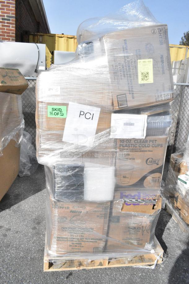 30 BRAND NEW! Boxes Including Dart 85HT3R 8" x 8" x 3" White Foam Three-Compartment Square Take Out Container with Perforated Hinged Lid - 200/Case, 500CC10 Choice 10 oz. Clear PET Plastic Cold Cup - 1000/Case, 760CB130CHKN Choice 130 oz. Chicken Bucket with Lid - 120/Case, 43301CUPC Choice 1-Compartment Clear PET Plastic Cupcake / Muffin Container - 400/Case, 500MFT Lavex Natural Brown Kraft M-Fold (Multifold) Towel - 4000/Case, Solo 626TS Clear Flat Lid with Straw Slot - 1000/Case. 30 Times Your Bid! - Image 1 of 12