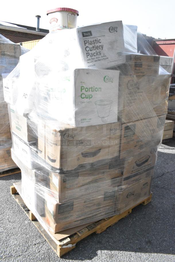 30 BRAND NEW! Boxes Including 433BR12BGC Choice 12 lb. Natural Kraft Paper Bag - 500/Case, 130WHFORKH Choice White Heavy Weight Polystyrene Plastic Fork - 1000/Case, 966TALLFLDN Choice Kraft Natural Tall-Fold 6" x 13" Dispenser Napkin - 8000/Case, 129MCR24B Choice 24 oz. Black Round Microwavable Heavy Weight Container with Lid 7 1/4" - 150/Case, CH12DEF Dart ClearPac SafeSeal 12 oz. Tamper-Resistant, Tamper-Evident Hinged Container with Flat Lid - 200/Case, 127P400C Choice 4 oz. Clear Plastic Souffle Cup / Portion Cup - 2500/Case, 500TW35 Choice 3.5 oz. Translucent Thin Wall Plastic Cold Cup - 2500/Case, 500TO963 Choice 9" x 6" x 3" Microwaveable 1-Compartment Black / Clear Plastic Hinged Container - 100/Case, 347TCL10 Choice 10 oz. Clear PET Plastic Cold Cup - 1000/Case, 760SOUP16PBL Choice 6 - 16 oz. Clear Plastic Soup / Food Cup Lid - 1000/Case, 128HD16COMBO Choice Heavy Duty 16 oz. Microwavable Translucent Plastic Deli Container and Lid Combo Pack - 240/Case, 127RDTFLBULK Choice Microwavable Translucent Customizable Recessed Fit Deli Lid - 500/Case. 30 Times Your Bid! - Image 3 of 19