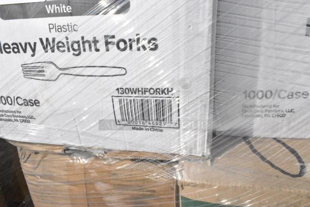 30 BRAND NEW! Boxes Including 433BR12BGC Choice 12 lb. Natural Kraft Paper Bag - 500/Case, 130WHFORKH Choice White Heavy Weight Polystyrene Plastic Fork - 1000/Case, 966TALLFLDN Choice Kraft Natural Tall-Fold 6" x 13" Dispenser Napkin - 8000/Case, 129MCR24B Choice 24 oz. Black Round Microwavable Heavy Weight Container with Lid 7 1/4" - 150/Case, CH12DEF Dart ClearPac SafeSeal 12 oz. Tamper-Resistant, Tamper-Evident Hinged Container with Flat Lid - 200/Case, 127P400C Choice 4 oz. Clear Plastic Souffle Cup / Portion Cup - 2500/Case, 500TW35 Choice 3.5 oz. Translucent Thin Wall Plastic Cold Cup - 2500/Case, 500TO963 Choice 9" x 6" x 3" Microwaveable 1-Compartment Black / Clear Plastic Hinged Container - 100/Case, 347TCL10 Choice 10 oz. Clear PET Plastic Cold Cup - 1000/Case, 760SOUP16PBL Choice 6 - 16 oz. Clear Plastic Soup / Food Cup Lid - 1000/Case, 128HD16COMBO Choice Heavy Duty 16 oz. Microwavable Translucent Plastic Deli Container and Lid Combo Pack - 240/Case, 127RDTFLBULK Choice Microwavable Translucent Customizable Recessed Fit Deli Lid - 500/Case. 30 Times Your Bid! - Image 6 of 19