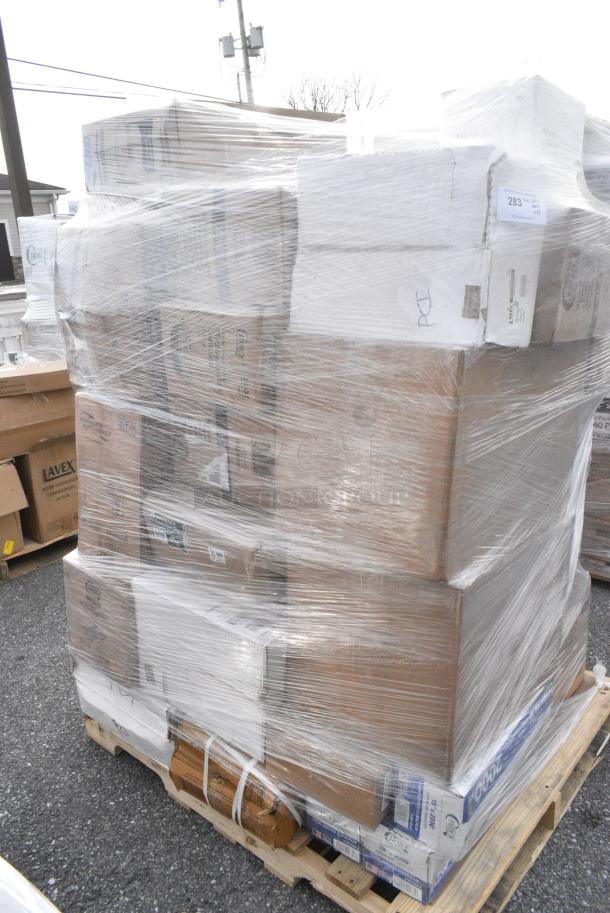 32 BRAND NEW! Boxes Including 128HD12COMBO Choice Heavy Duty 12 oz. Microwavable Translucent Plastic Deli Container and Lid Combo Pack - 240/Case, 394365XL Noble Products Powder-Free Disposable Clear Vinyl Gloves for Foodservice - Extra Large - 1000/Case, 50016W Choice White Poly Paper Hot Cup, 500TW5 Choice 5 oz. Translucent Thin Wall Plastic Cold Cup - 2500/Case, 129MCS242CB Choice 30 oz. Black 8 3/4" x 6" x 2 3/4" 2-Compartment Rectangular Microwavable Heavy Weight Container with Lid - 150/Case, 130GDSPN400Y Visions 6 1/2" Elegant Gold Heavy Weight Plastic Spoon - 400/Case, Lavex 502434816CL Lavex 56 Gallon 16 Micron 43" x 48" High Density Janitorial Can Liner / Trash Bag - 200/Case. 32 Times Your Bid! - Image 2 of 12