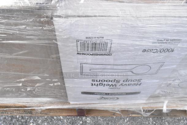 30 BRAND NEW! Boxes Including 130WWHSSPOONHW Choice White Heavy Weight Wrapped Polystyrene Plastic Soup Spoon - 1000/Case, 612605070 Choice Full Size Foil Steam Table Pan Deep 3 3/8" Depth - Full Size Deep - 50/Case, 760SOUP8WB Choice 8 oz. White Double Poly-Coated Paper Food Cup - 1000/Case, 347TCL10 Choice 10 oz. Clear Disposable Plastic Tumbler - 500/Case, 394345M Noble NexGen Powder-Free Disposable Black Hybrid 3 Mil Thick Gloves - Medium - 1000/Case, 795PTOWHT4 Choice White Microwavable Folded Paper #4 Take-Out Container 7 3/4" x 5 1/2" x 3 1/2" - 160/Case, 966TALLFLDB Choice White Tall-Fold 6" x 13" Dispenser Napkin - 8000/Case. 30 Times Your Bid! - Image 5 of 11