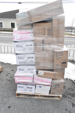 33 BRAND NEW! Boxes Including 4 Box 347TCL10 Choice 10 oz. Clear Disposable Plastic Tumbler - 500/Case, 6 Box 612W65 Choice 14"x16" Sandwich Wrap, 795PTOKFT3 Choice Kraft Microwavable Folded Paper #3 Take-Out Container 7 3/4" x 5 1/2" x 2 1/2" - 200/Case, 17CPDLC08, 128HD12COMBO Choice Heavy Duty 12 oz. Microwavable Translucent Plastic Deli Container and Lid Combo Pack - 240/Case, 5013858 Lavex Li'l Herc 55-60 Gallon 1.2 Mil 38" x 58" Low Density Medium-Duty Black Trash Bag / Can Liner - 100/Case, 127RDTFLBULK Choice Microwavable Translucent Customizable Recessed Fit Deli Lid - 500/Case. 33 Times Your Bid!