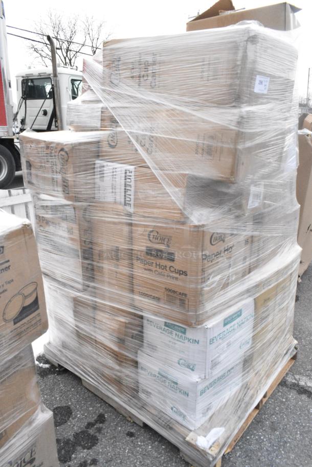 32 BRAND NEW! Boxes Including 128HD12COMBO Choice Heavy Duty 12 oz. Microwavable Translucent Plastic Deli Container and Lid Combo Pack - 240/Case, 433CARRIER4 Choice Pulp Fiber 4 Cup Carrier - 300/Case, 5008CAFE Choice 8 oz. Tall Cafe Print Poly Paper Hot Cup - 1000/Case, 5002BNAPWH Choice 2-Ply White Beverage / Cocktail Napkin - 3000/Case, 186CVB812 Choice 8" x 12" Chamber Vacuum Packaging Pouches / Bags 3 Mil - 1000/Case, 500CC32P Choice Clear PET Plastic Cold Cup, 127SB24COMBO Choice Clear PET Plastic Cold Cup - 32 oz. - 500/Case, 129MCR32B Choice 32 oz. Black Round Microwavable Heavy Weight Container with Lid 7 1/4" - 150/Case, 485UJ7BK Choice 7 3/4" Jumbo Black Unwrapped Straw - 5000/Case. 32 Times Your Bid! - Image 2 of 13