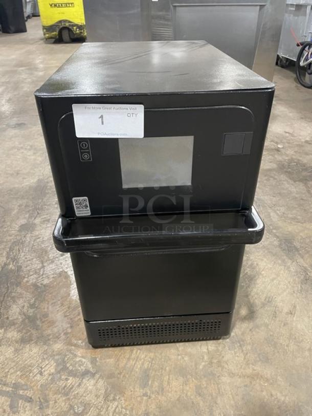 MerryChef Commercial Electric Powered Countertop Rapid Cook Turbo Oven! Model: Eikon E2S SN: 2107213093001! 208/240V 1 Phase! - Image 1 of 8