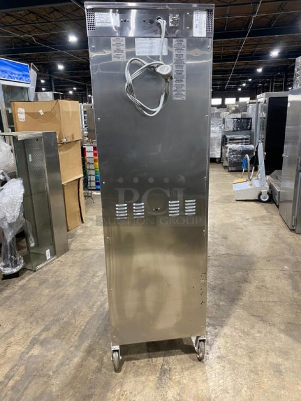 Alto-Shaam Halo Heat Series Commercial Stainless Steel Electric Powered Full Height Cook & Hold Oven! With Individually Controlled Compartments! With Wire Oven Racks! Model: 1000-TH/I SN: 1038880-000! 208-240V 1 Phase! On Casters! - Image 2 of 9
