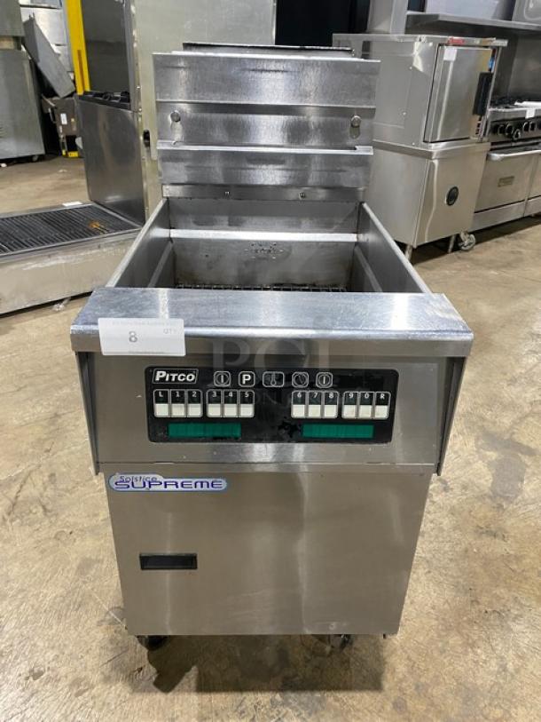 Pitco Solstice Supreme Series Commercial Stainless Steel Natural Gas Powered Deep Fat Fryer! Energy Star Certified! With Back Splash & Basket Hanger! Model: SSH75 SN: G18CB091289! 115V 1 Phase! On Casters! - Image 1 of 10
