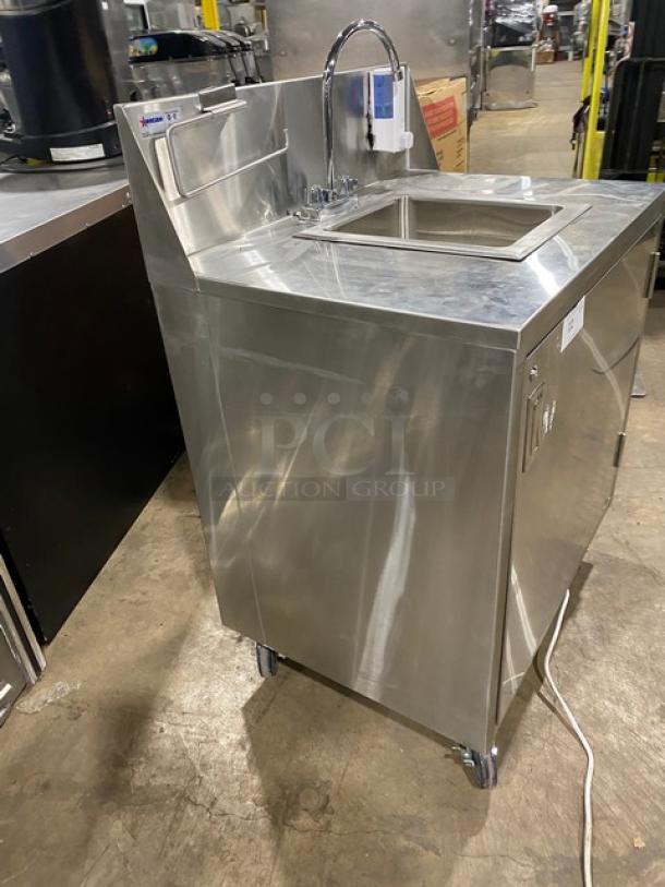 Omcan Commercial Stainless Steel Single Compartment Portable Hand Washing Sink Station! With Water Heater Tank & Pump! With 9.5" Back Splash & Gooseneck Faucet! With Wall-Mounted Hand Soap Dispenser! With Stainless Steel Paper Towel Rack!  Model: 46788! On Casters! - Image 3 of 9