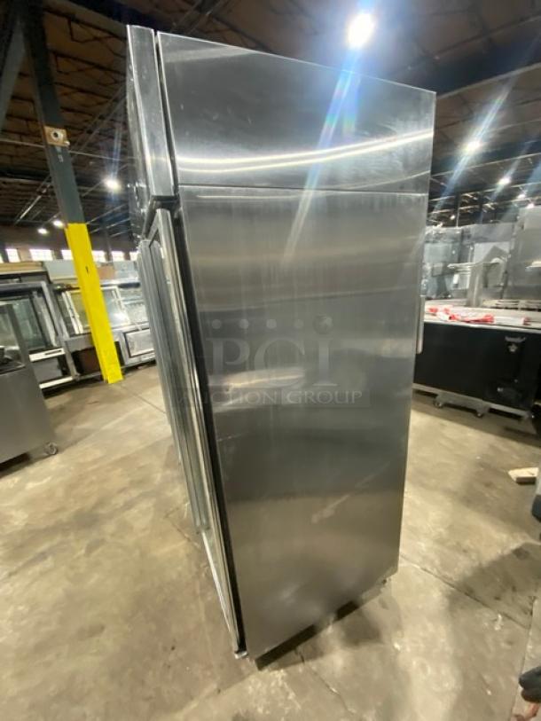 Hoshizaki Commercial Stainless Steel Triple Glass Door Reach In Refrigerator Merchandiser! With Poly Coated Wire Racks! Model: CR3S-FGYCR SN: F60032B! 115V 1 Phase! On Casters! - Image 2 of 9