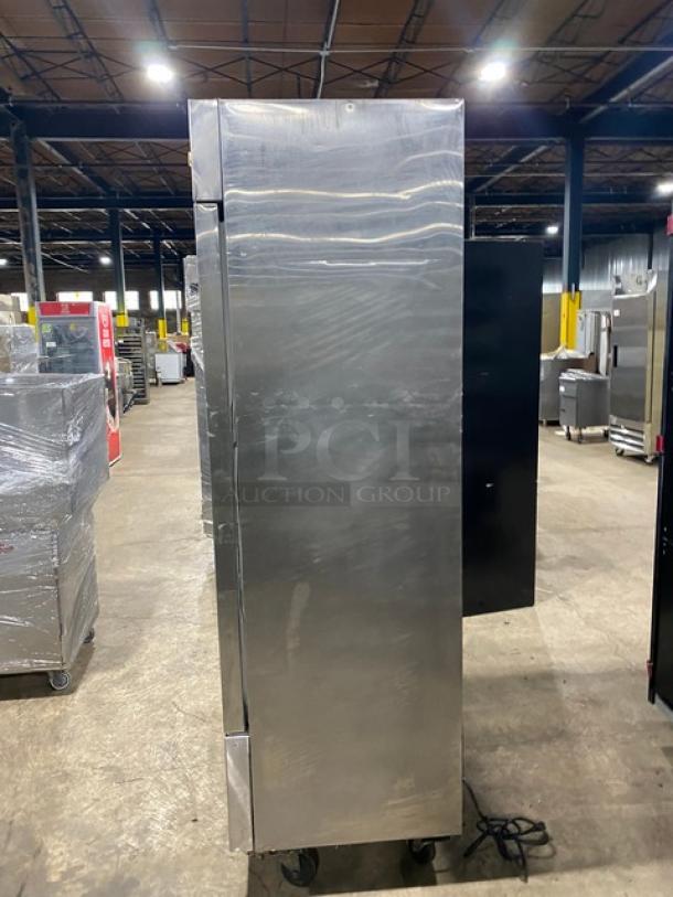 Avantco Commercial Stainless Steel Solid Single Door Reach In Refrigerator! With Poly Coated Wire Racks! Model: 178A19R! On Casters! - Image 2 of 9