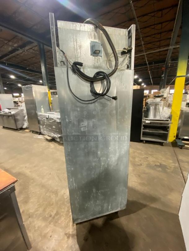 Delfield Commercial Stainless Steel Solid Single Door Reach In Refrigerator! With Poly Coated Wire Racks! Model: 6025XL-SR4 SN: 1008152000209! 115V 1 Phase! On Legs! - Image 4 of 6