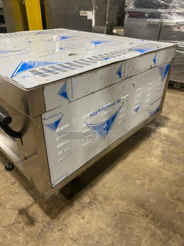 NEW! SCRATCH-N-DENT! Commercial Stainless Steel Electric Powered Countertop Single Deck Pizza Oven! Model: S11E-1 SN: 20190103! 380V 3 Phase! - Image 2 of 6
