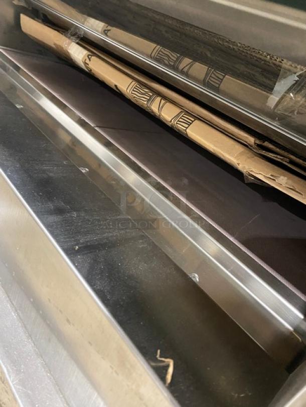 NEW! SCRATCH-N-DENT! Commercial Stainless Steel Electric Powered Countertop Single Deck Pizza Oven! Model: S11E-1 SN: 20190103! 380V 3 Phase! - Image 5 of 6